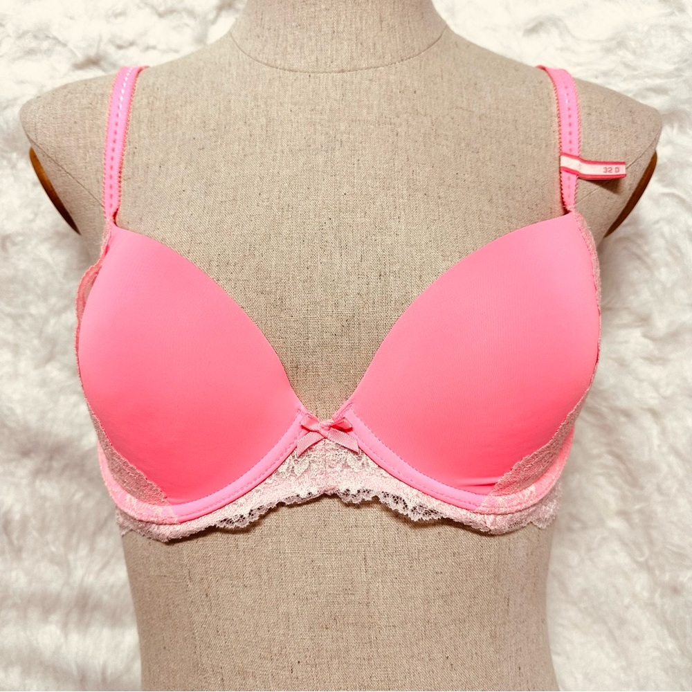 Uncommon Pink Lace Push-Up Bra